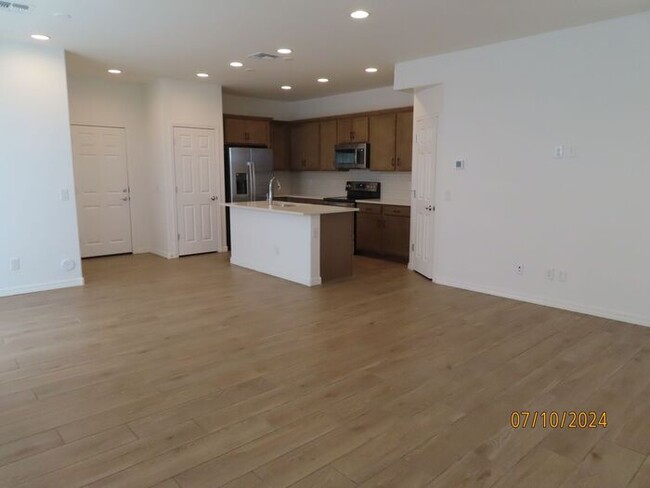 Building Photo - Brand New 3 Bedroom 2.5 Bath Home