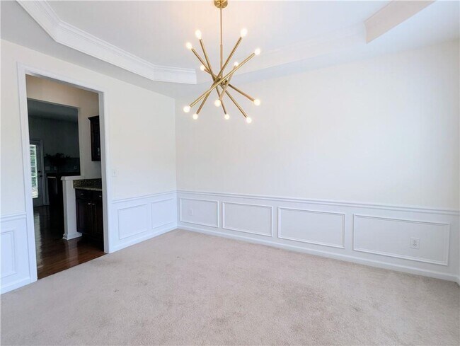 Building Photo - 580 Hammersmith Dr