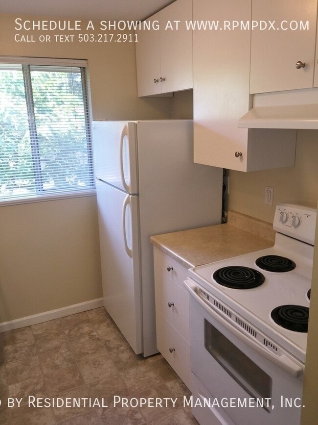 Foto del edificio - 12618 NW Barnes Rd