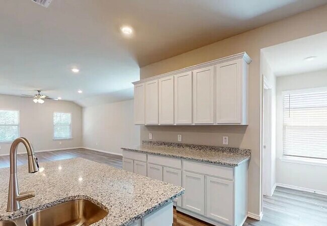 Foto del edificio - 10201 Altair Dr