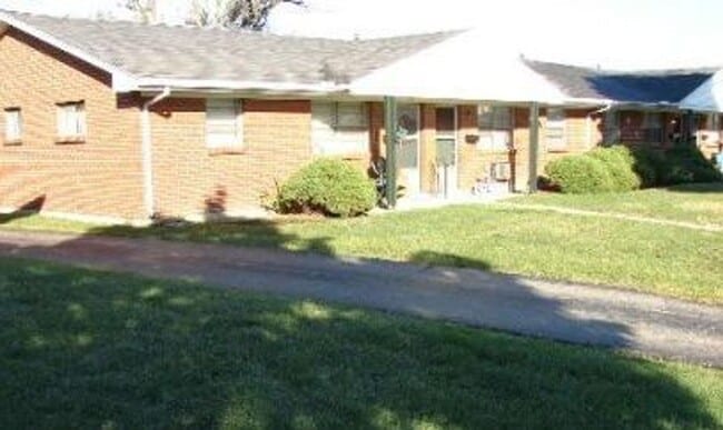 2 bedroom ranch style apartment - 2 bedroom ranch style apartment