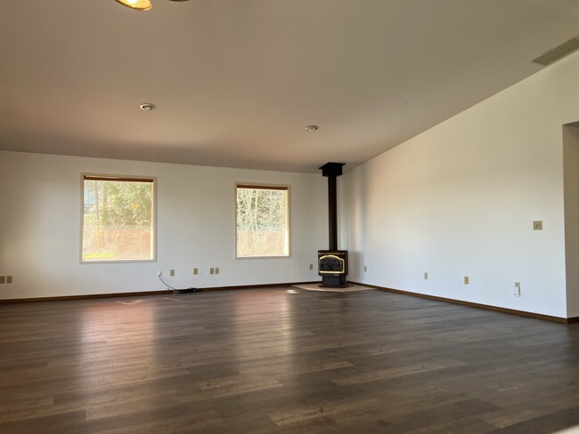 GAS FIREPLACE IN LIVING ROOM - 5881 Central Ave