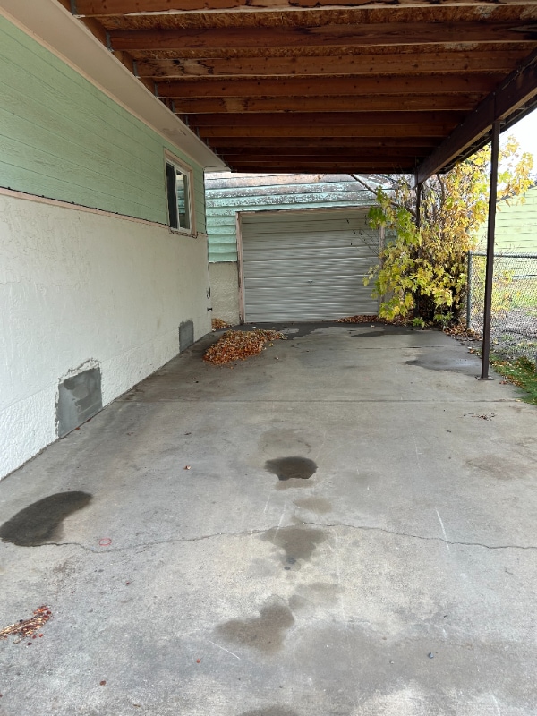 Building Photo - 1611 5th Ave S