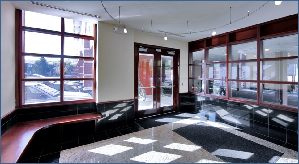402 W Bd-Lobby - 402 W Broad St