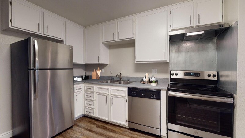 Foto principal - 269 W San Marcos Blvd