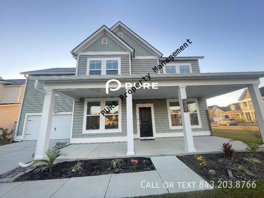 Foto principal - 5 bedroom 4.5 bath in Summers Corner!!!