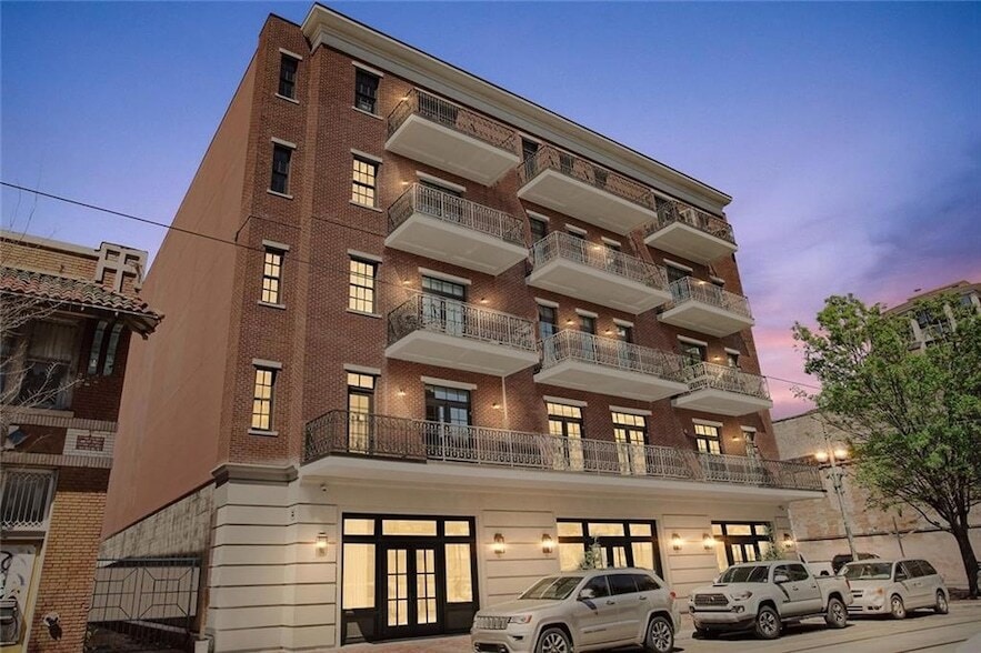 Photo - 731 St Charles Avenue Unit 514