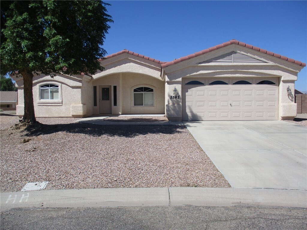 Foto principal - 5543 Clubhouse Ct