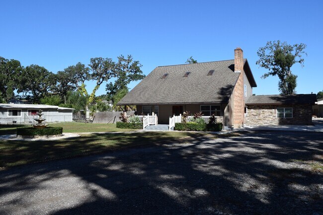 Photo - 2718 Viola Ln Apartment