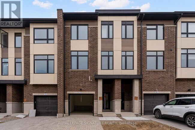 Building Photo - 1695 Dersan St
