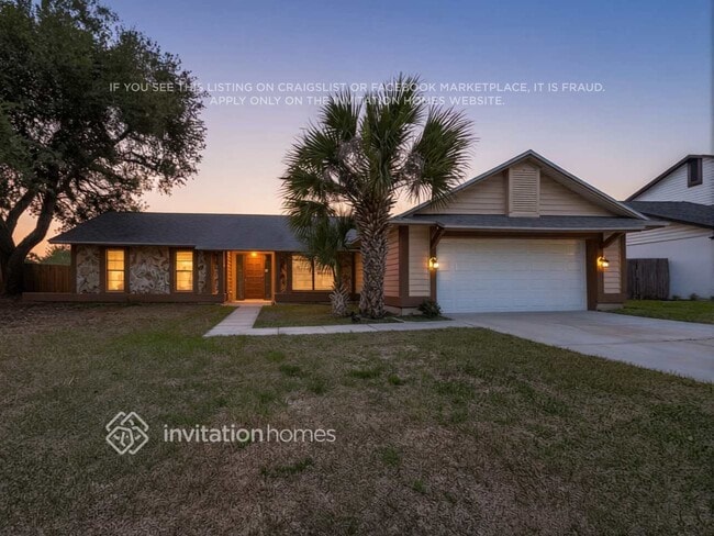 Building Photo - 1502 Carter Oaks Dr