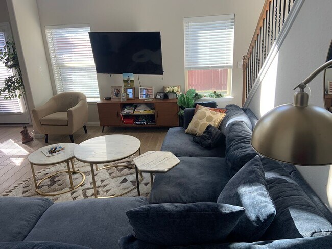 Foto del edificio - Charming 3BR Townhome in Austin