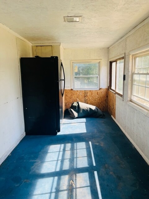Front Enclosed Porch/Storage - 23 Pine St