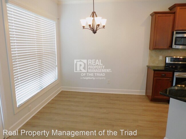 Building Photo - 3 br, 2.5 bath House - 4028 Canterwood Drive