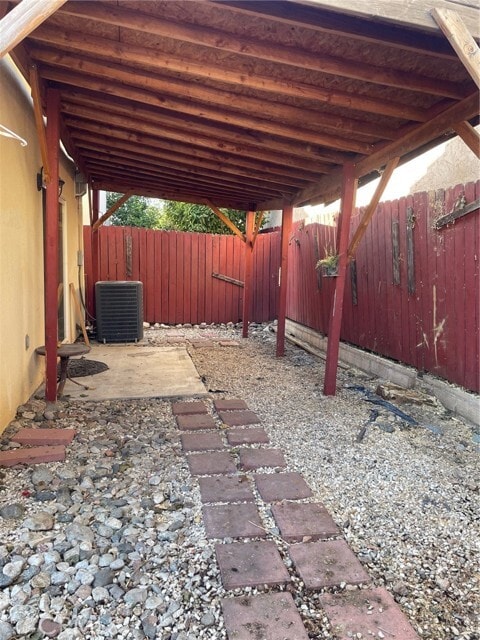 Foto del edificio - 8425 Burnet Ave