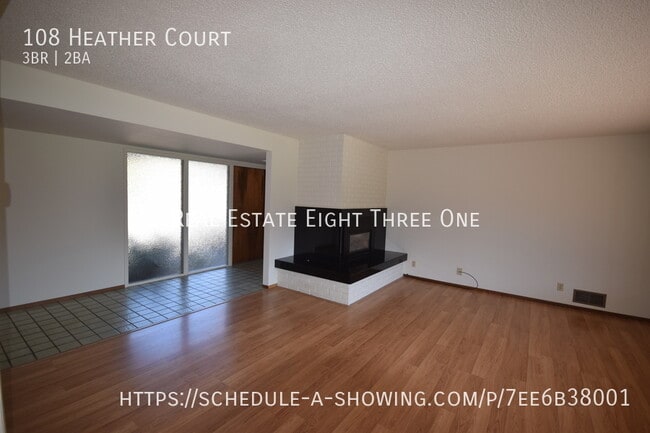 Foto del edificio - 108 Heather Ct