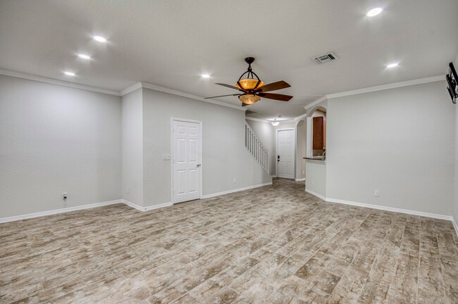 Building Photo - 4871 Bonsai Cir