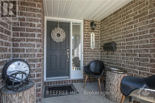 Building Photo - 1149 Halton Terrace