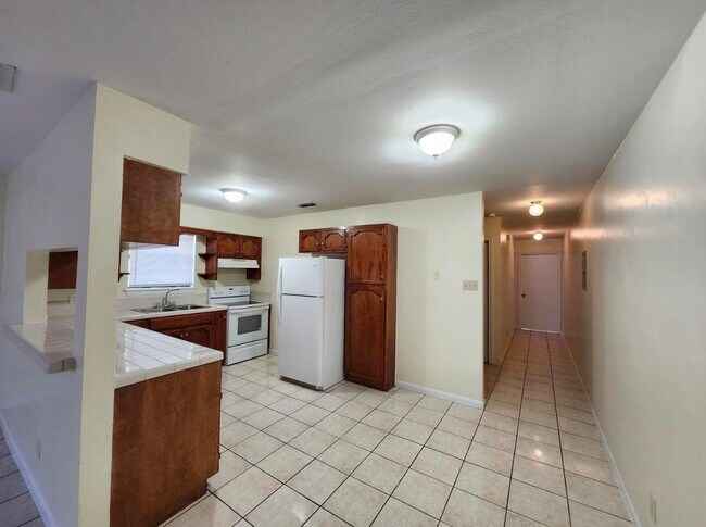 Foto del edificio - 3005 Reynolds St