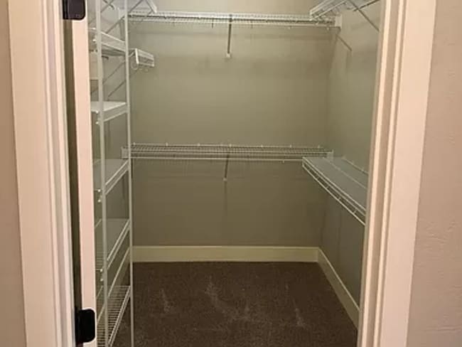 Building Photo - Beautiful 3 bed 3 bath home available in Cheney WA!