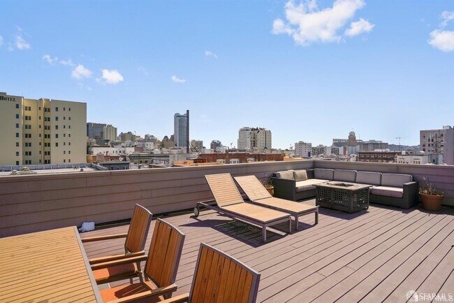 Foto del edificio - 1151 Sutter St