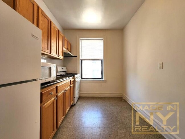 1 bedroom in ASTORIA NY 11106 - 1 bedroom in ASTORIA NY 11106 Apartment