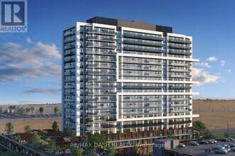Building Photo - 2425-2425 Simcoe St N