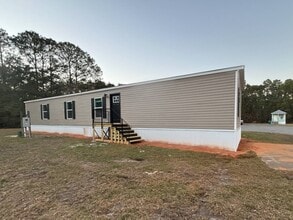 Building Photo - 2101 Ladnier Rd