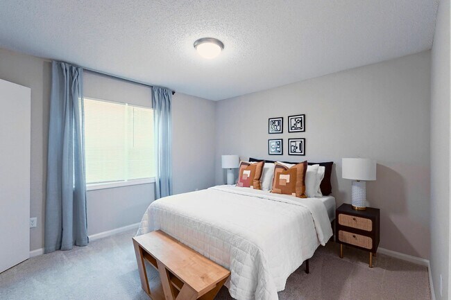 Foto del edificio - The Retreat at Concord Apartments