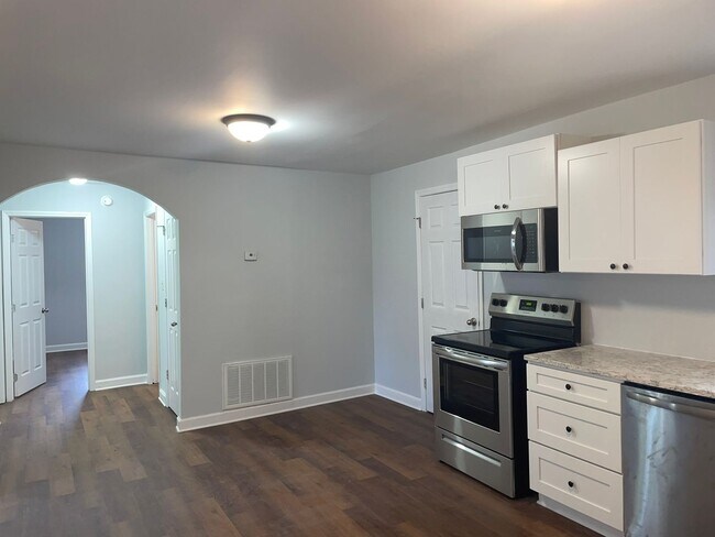 Foto del edificio - Renovated 3 Bedroom in Loray Mill Historic...