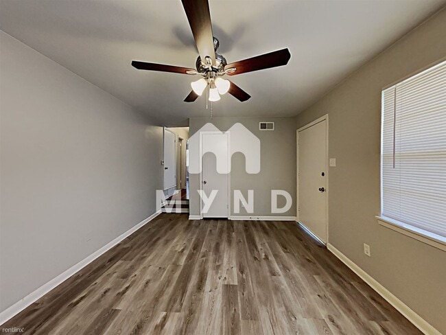Building Photo - 3 br, 1 bath House - 4193 Deerland St