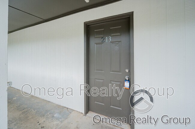 Foto del edificio - 3328 Meridian St N