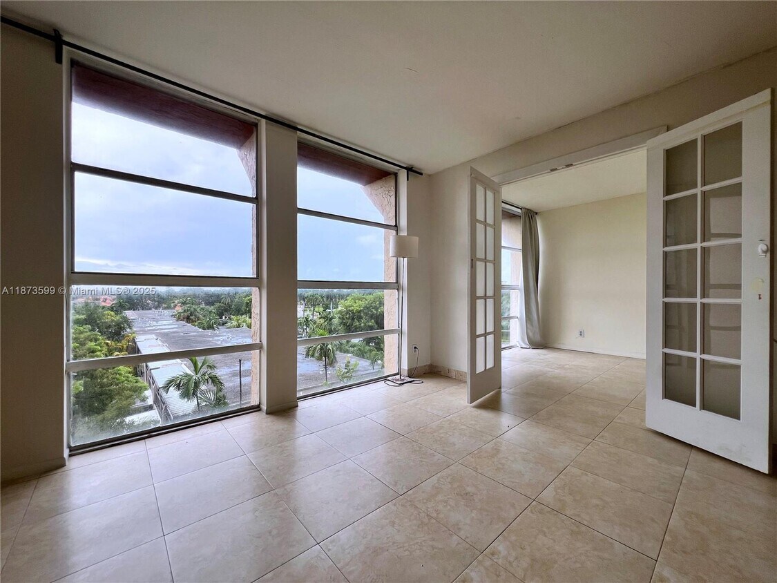 Foto principal - 2101 Atlantic Shores Blvd