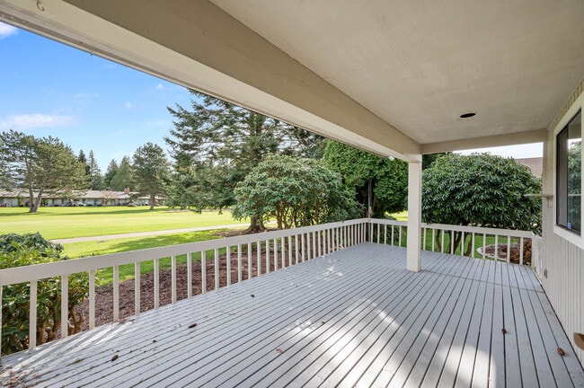 Covered back patio - 12371 Rainier Dr