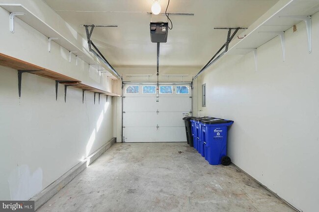 Building Photo - 9575 Donnan Castle Ct