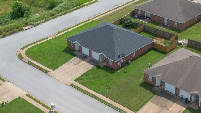 Foto del edificio - Ankur Graystone Duplexes