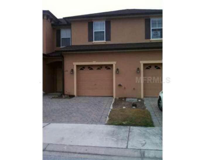 Primary Photo - 1141 Long Oak Way