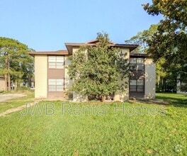 Building Photo - 476 Bentwood Ln