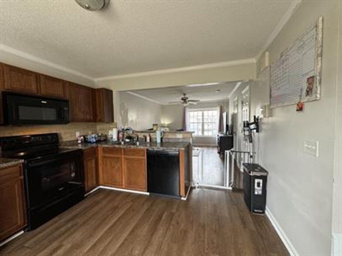 Foto del edificio - 154 Cornerstone Pl