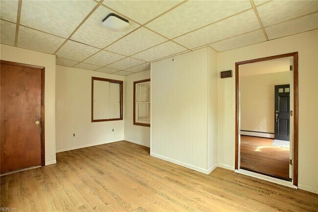 Foto del edificio - 7297 Duval Ave