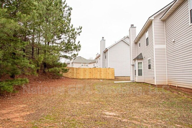 Building Photo - 145 Oak Manor Dr