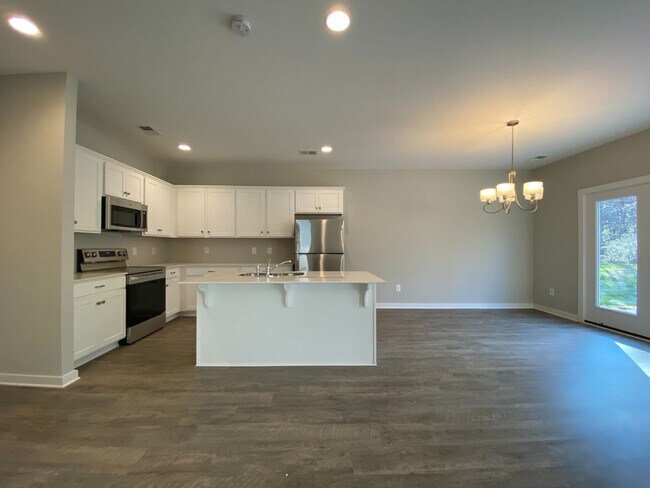 Foto del edificio - Home for Rent in Pinson, AL!!!! Available to View!