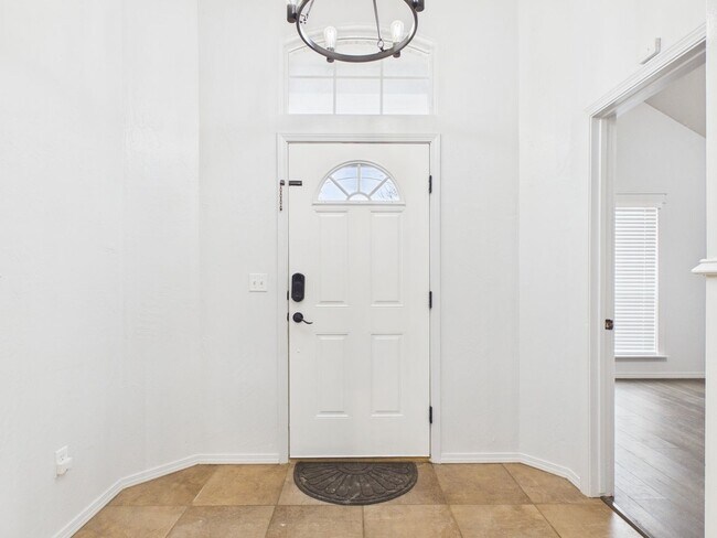 Foto del edificio - 4/2/2 in City View!