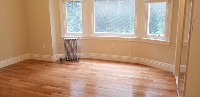 Building Photo - 3 bedroom in SAN FRANCISCO CA 94109