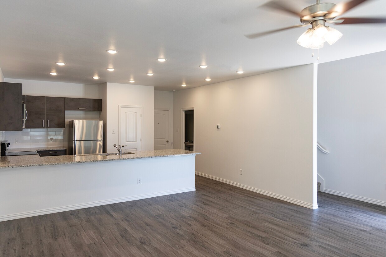 Foto del edificio - 2813 Aiden Ln
