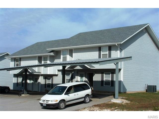 Primary Photo - 20350 Skyview Dr
