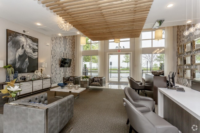 Clubhouse - New Longview