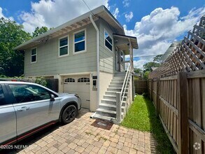 Building Photo - 1431 Dancy St