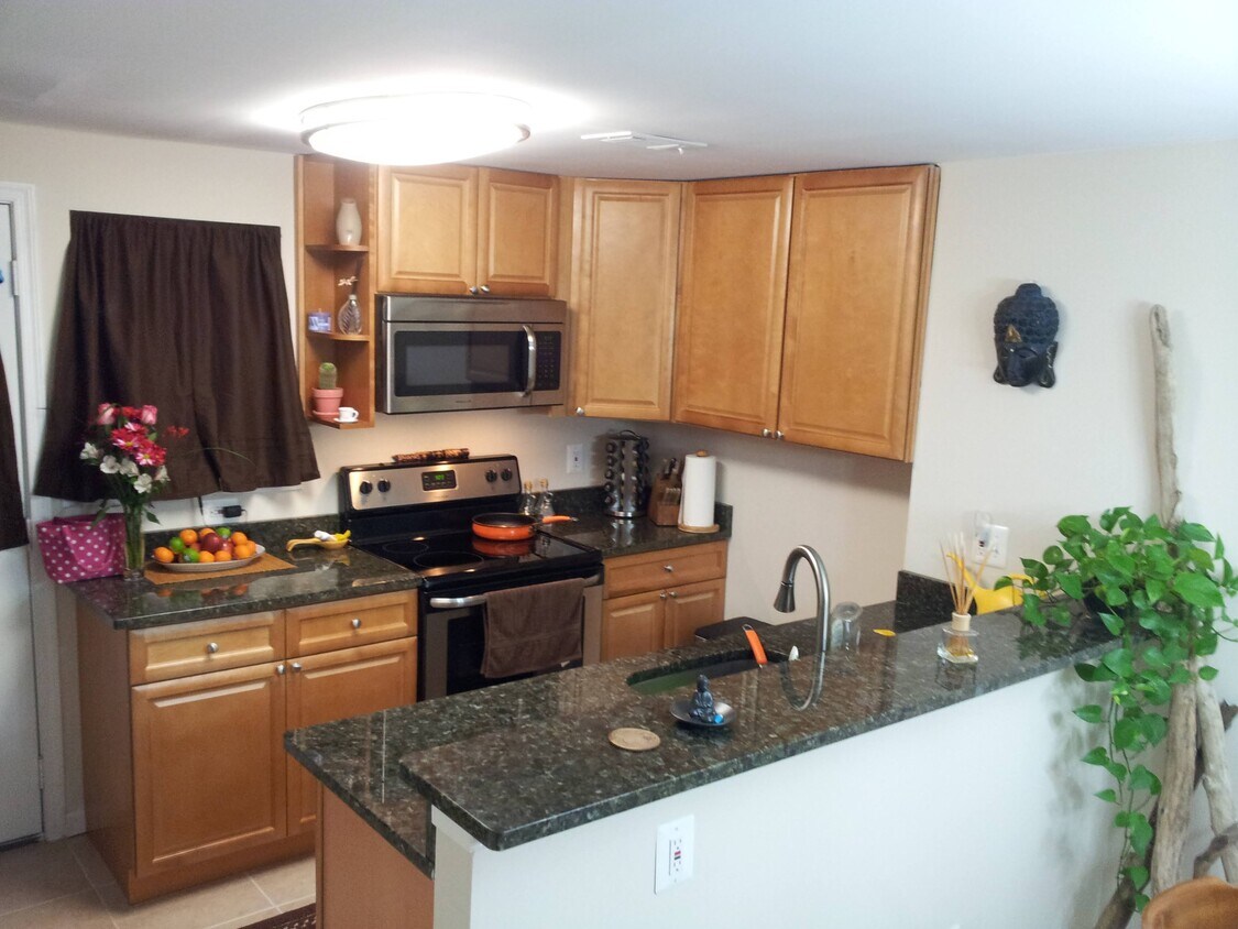 Foto principal - 4424 Pembrook Village Dr