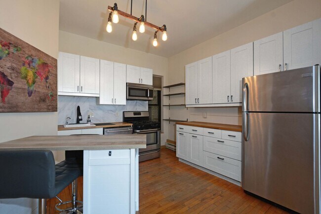 Foto del edificio - Beautiful Condo in Prime Minneapolis Locat...